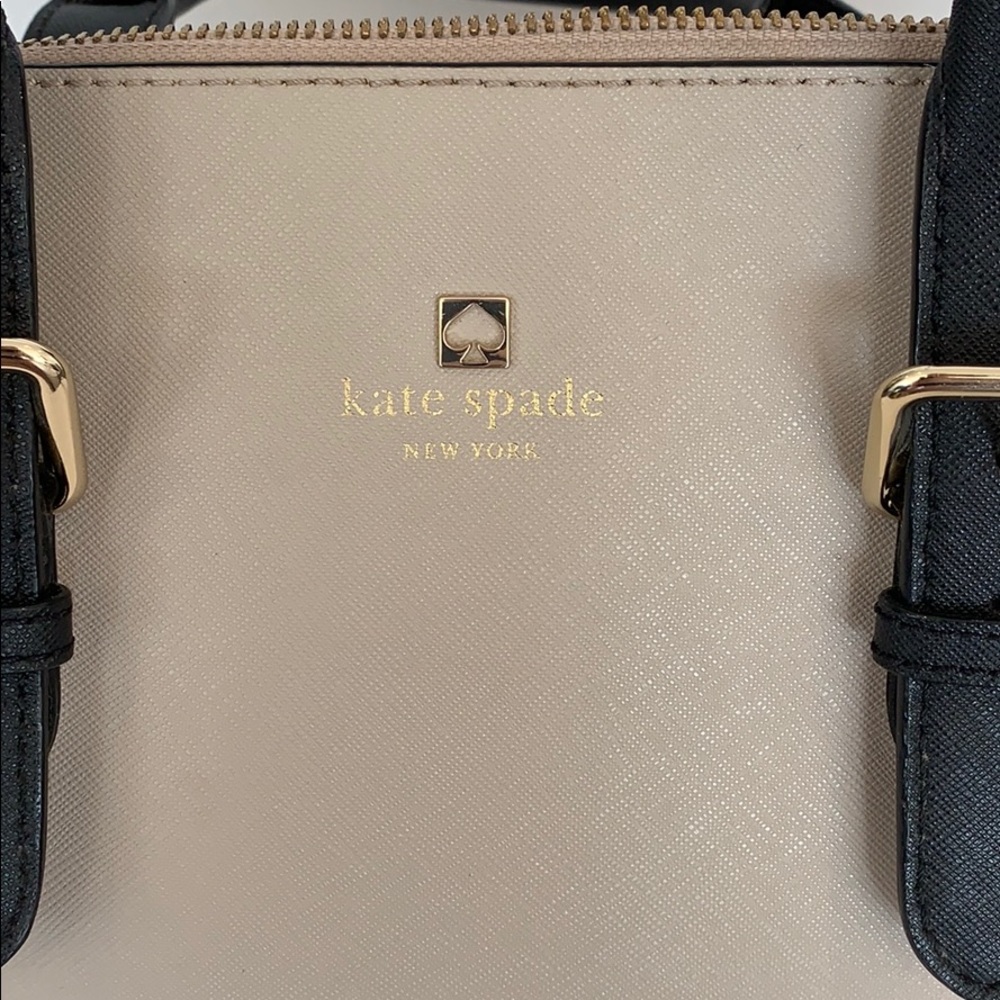 Good condition KATE SPADE PURSE! CHEAP PRICE - Picture 10 of 10